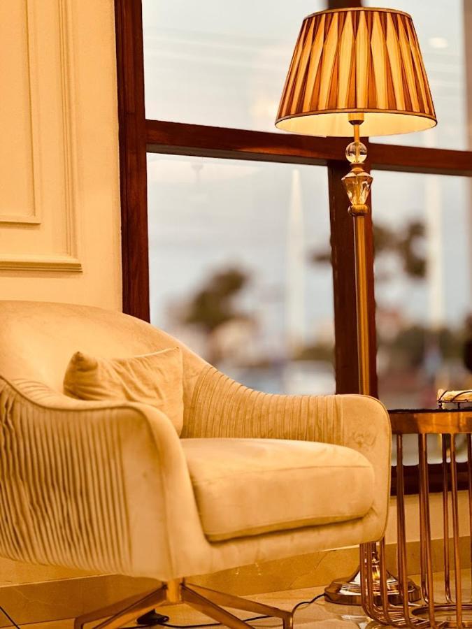 Hotel Elegance Regency Khanna  Esterno foto